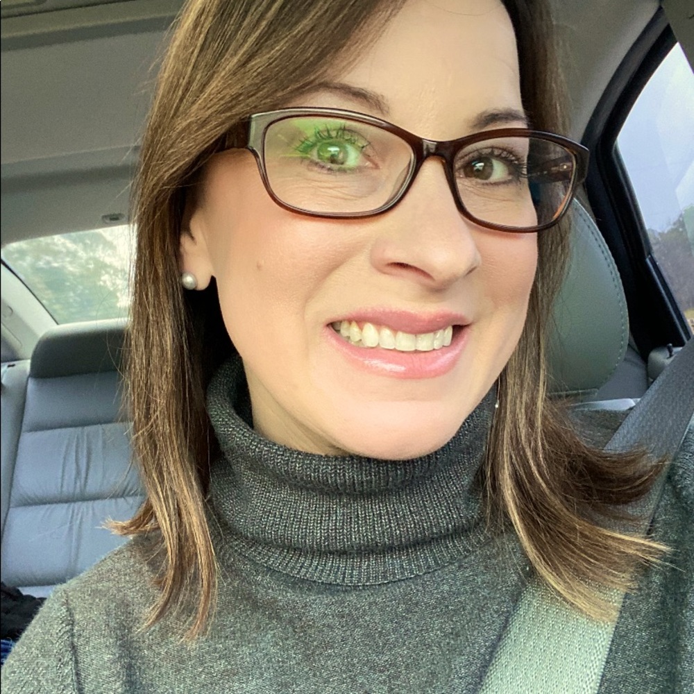 Meet your Posher, Carmen